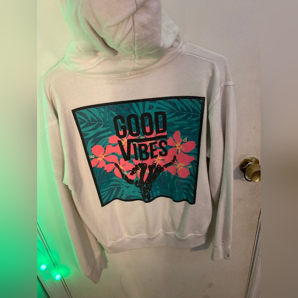 good vibes hoodie white